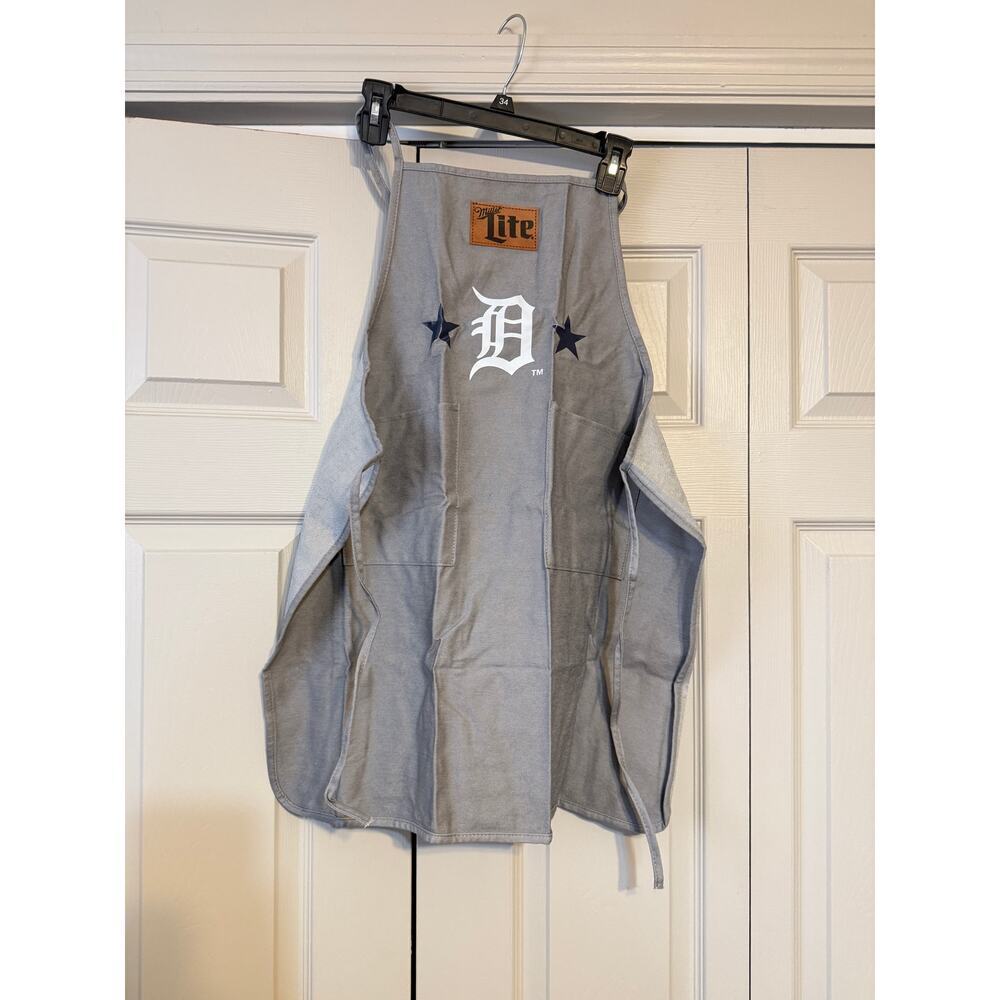 New Detroit Tigers Miller Lite Beer Patriotic Grilling‎ Apron SGA 07/04/2023